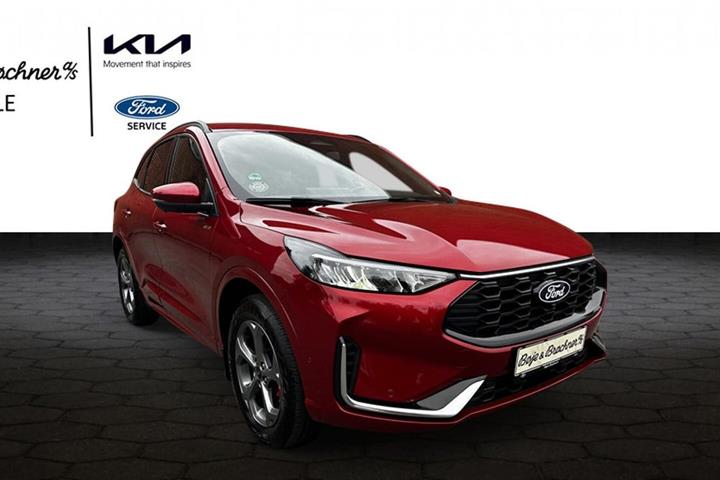 Beige Ford Kuga fra 2024
