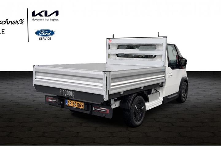 Hvid Kia PV5 fra 2026