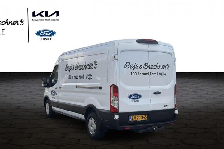 Hvid Ford Transit 350 L3 Van fra 2025