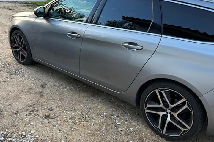 undefined Peugeot 308 fra 2017
