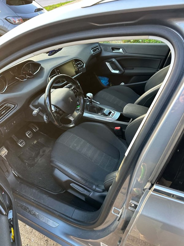 undefined Peugeot 308 fra 2017