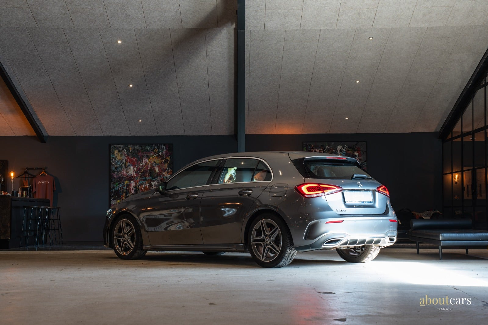 Grå Mercedes A200 fra 2020
