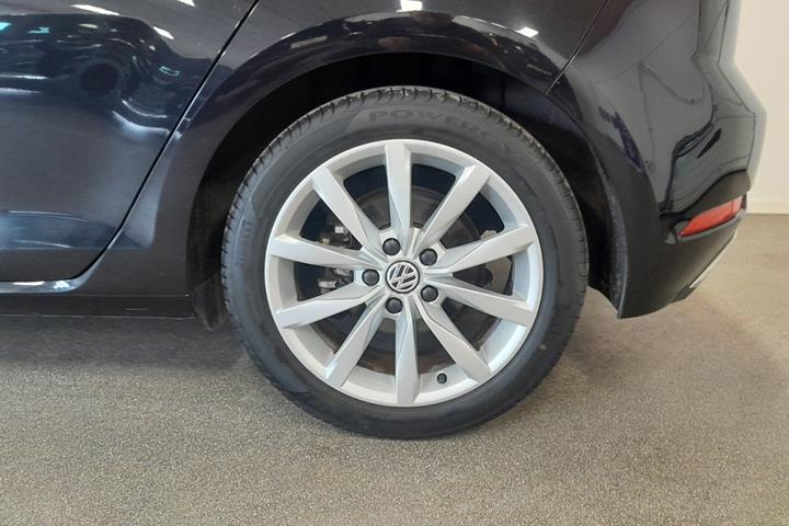 Sort VW Golf VII fra 2018