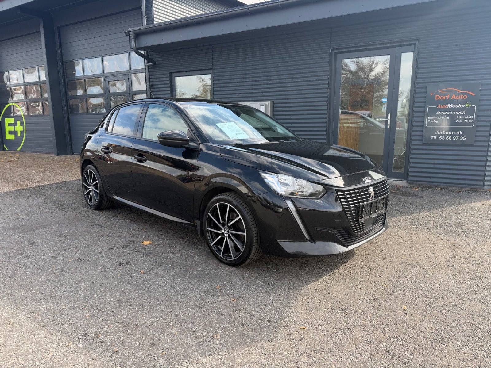 Peugeot 208 1,5 BlueHDi 100 Allure Sky