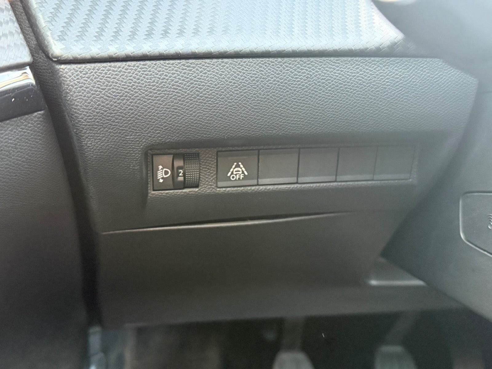 undefined Peugeot 208 fra 2020