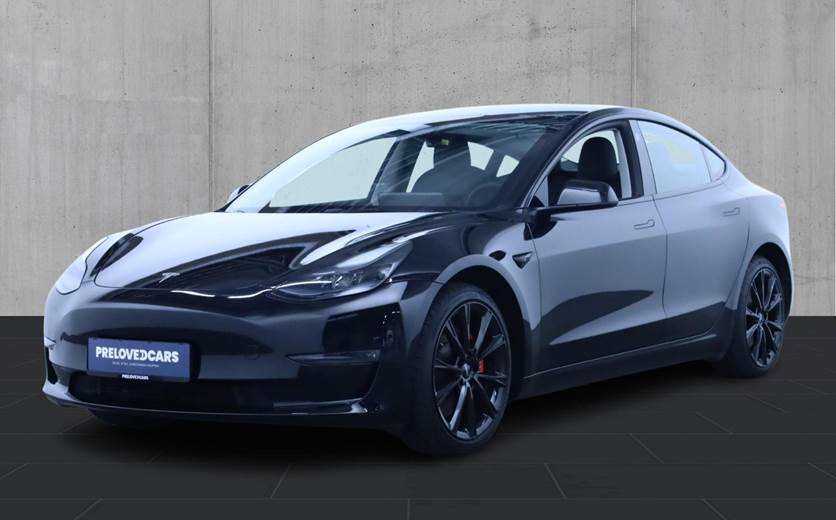 Tesla Model 3 Performance AWD