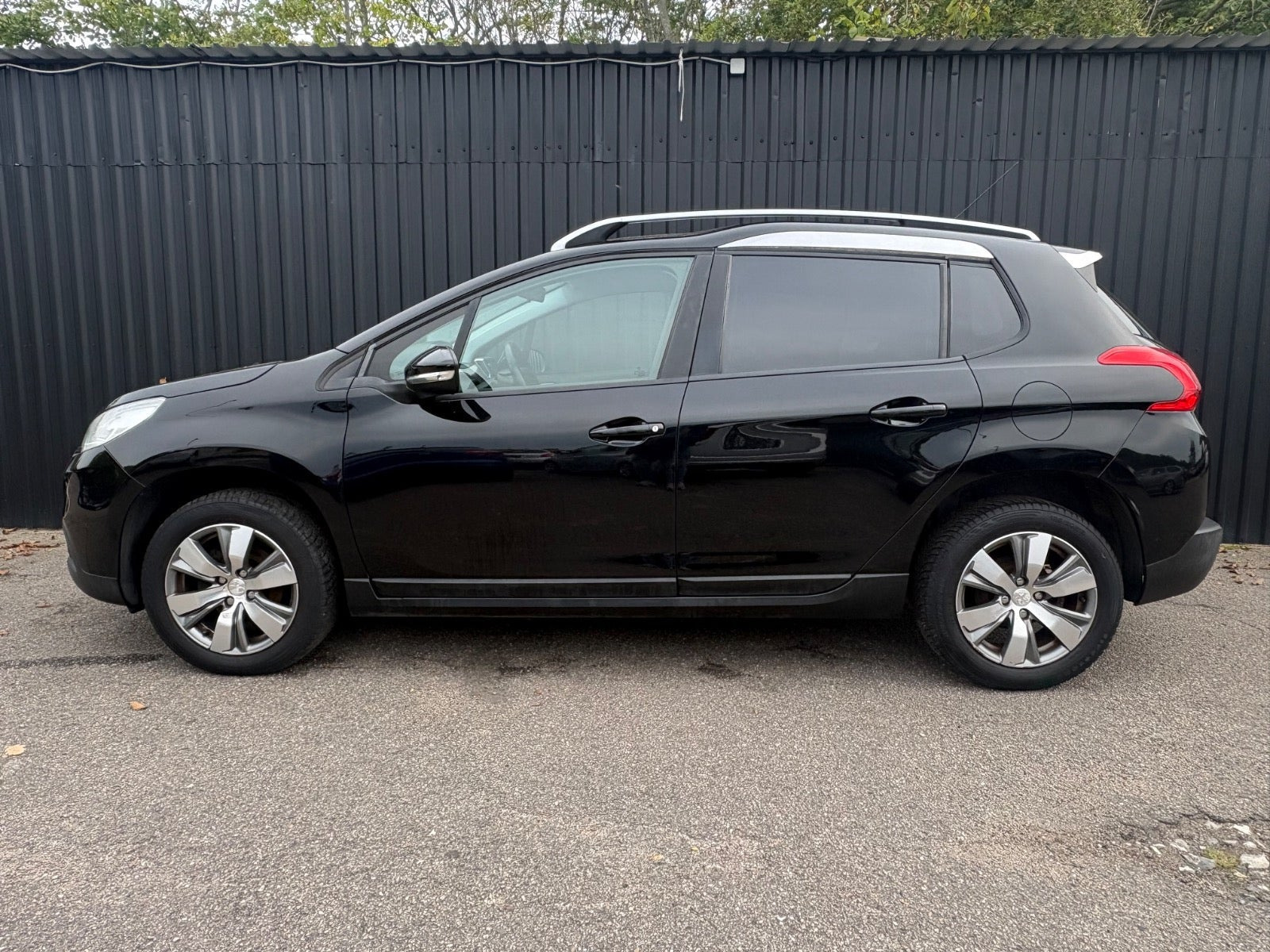 Peugeot 2008 1,2 VTi 82 Active