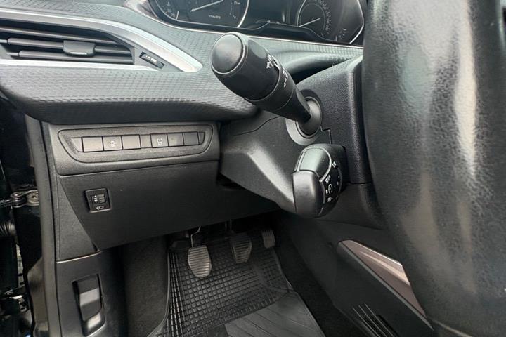 undefined Peugeot 2008 fra 2014