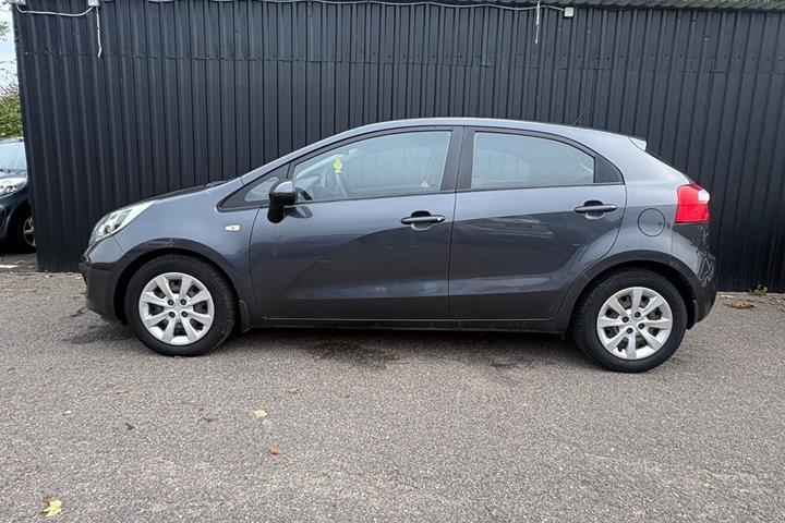 undefined Kia Rio fra 2012