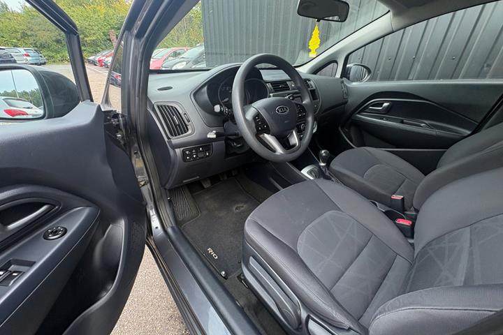 undefined Kia Rio fra 2012