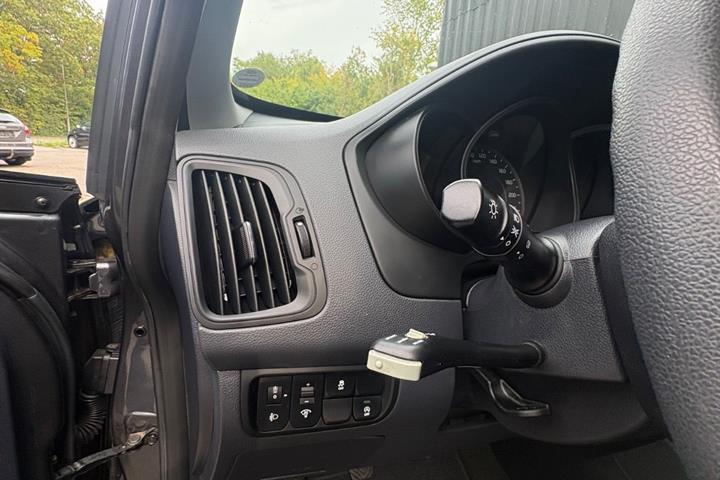 undefined Kia Rio fra 2012