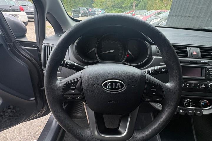 undefined Kia Rio fra 2012