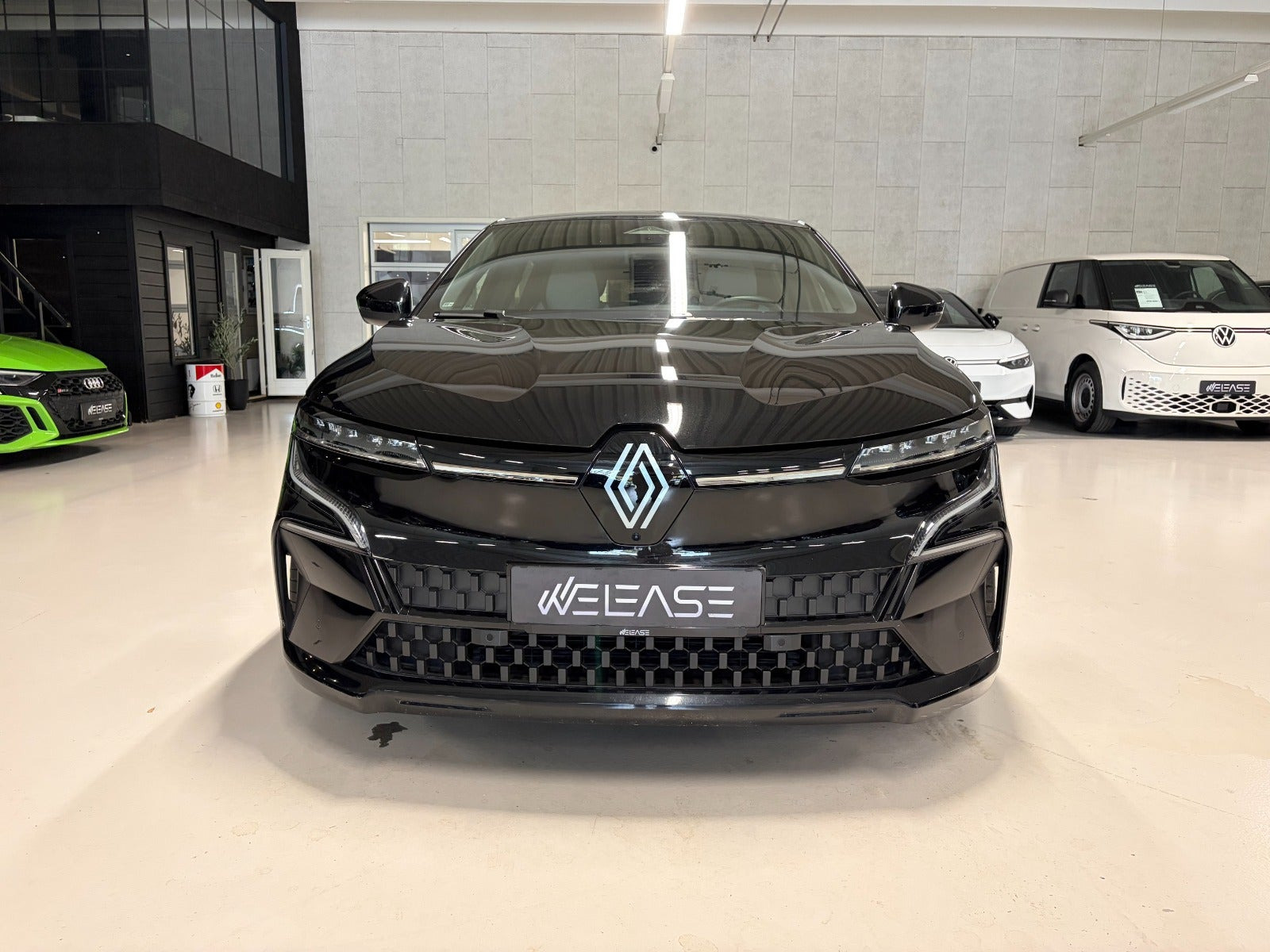 Sort Renault Megane E-Tech fra 2023