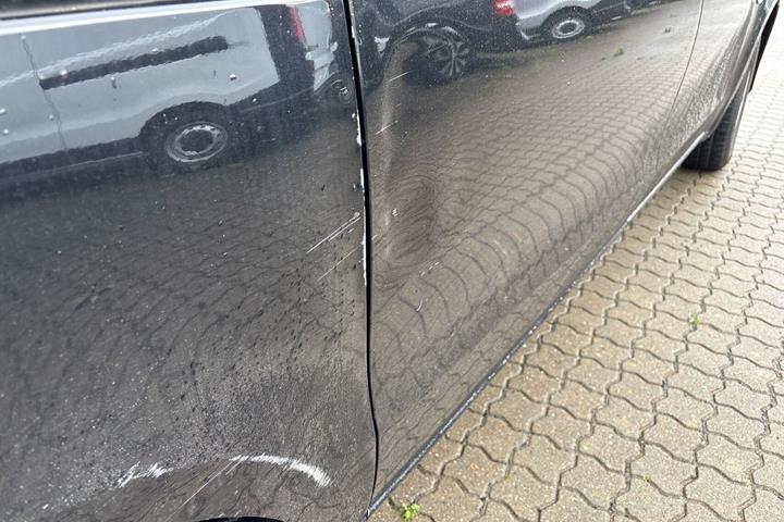 Sort Mercedes Vito 114 fra 2021