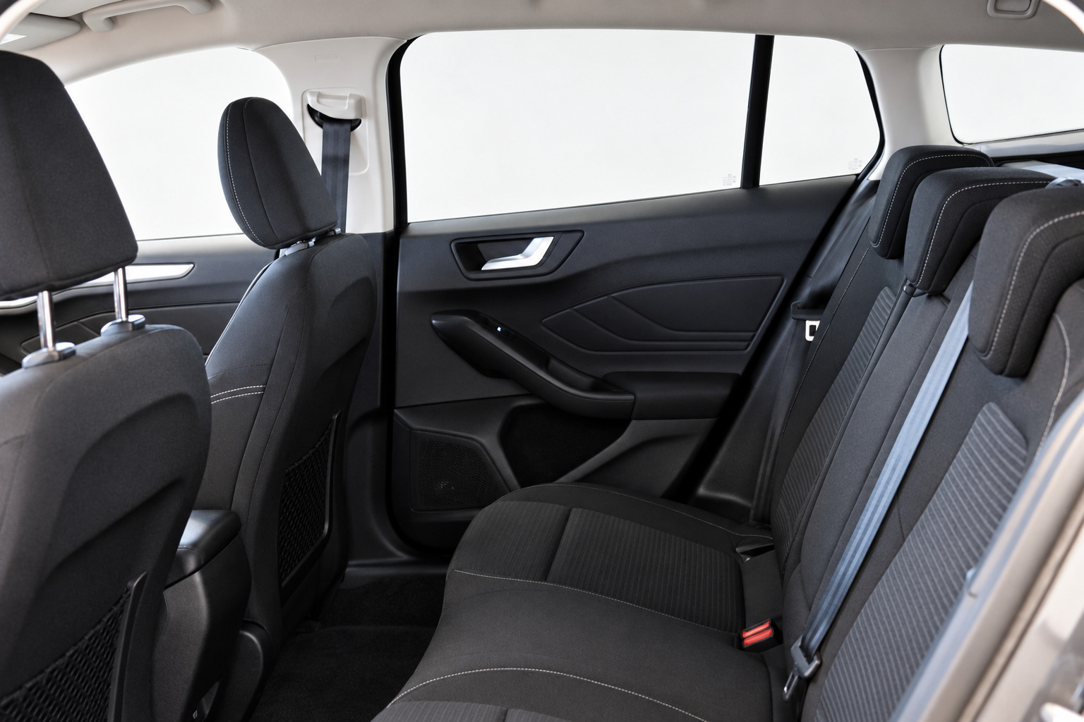 Grå Ford Focus fra 2019