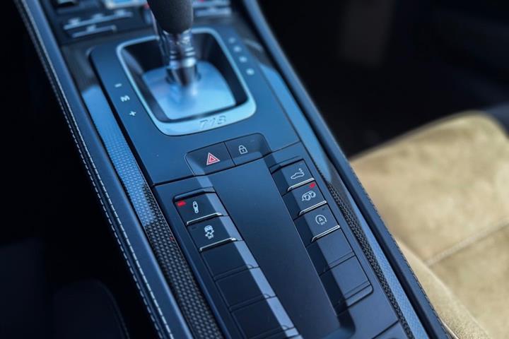 undefined Porsche 718 Cayman GTS fra 2021