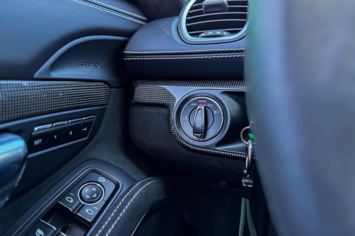 undefined Porsche 718 Cayman GTS fra 2021