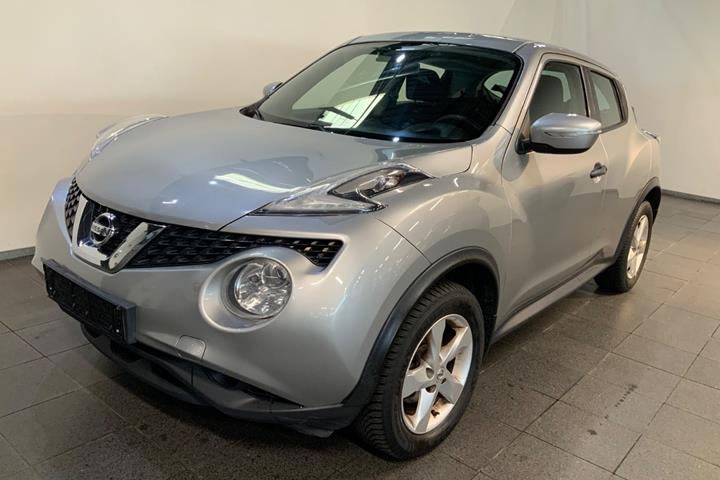 Grå Nissan Juke fra 2011 set udefra