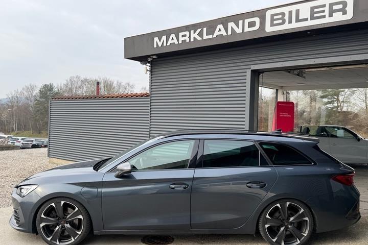 Grå Cupra Leon fra 2020