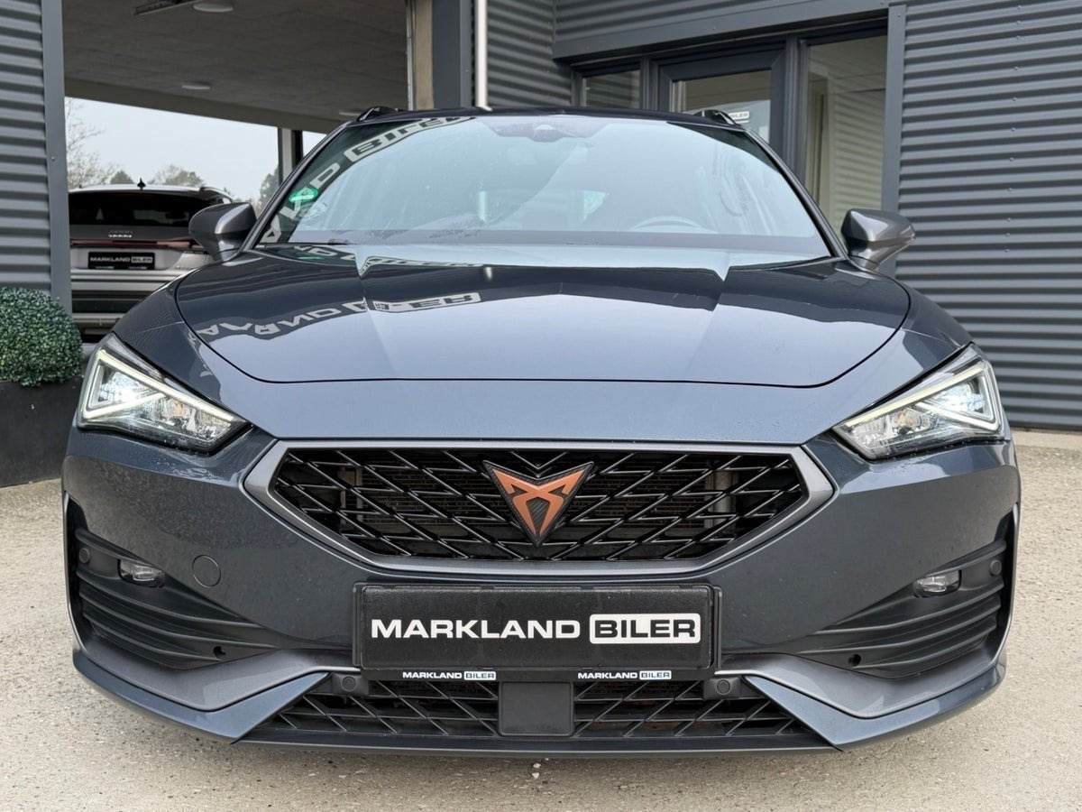 Grå Cupra Leon fra 2020