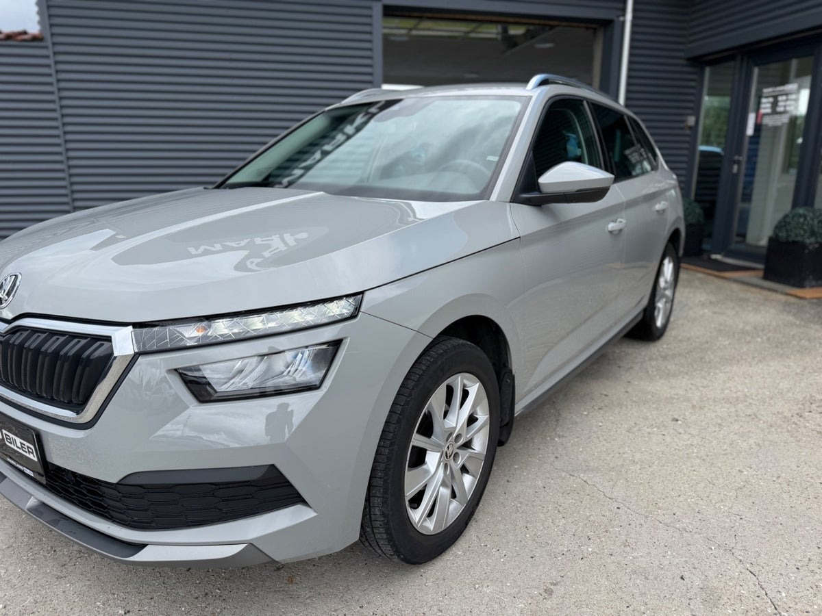Grå Skoda Kamiq fra 2020