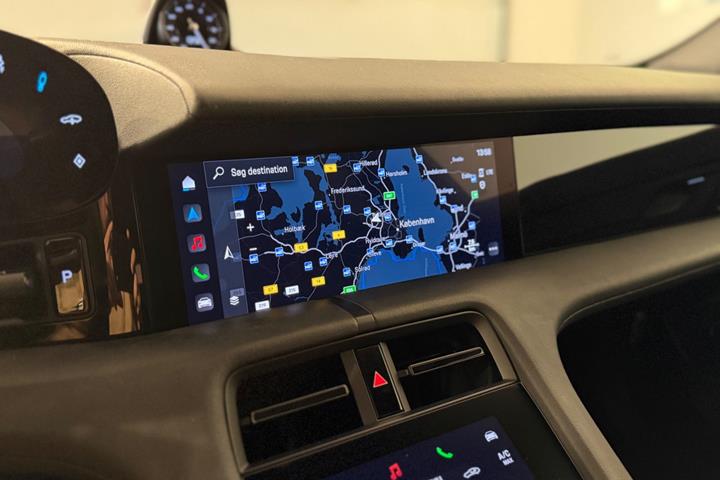 Sort Porsche Taycan 4S fra 2022
