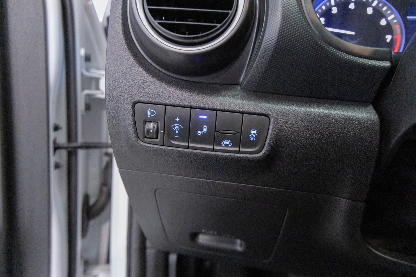 Hvid Hyundai Kona fra 2020
