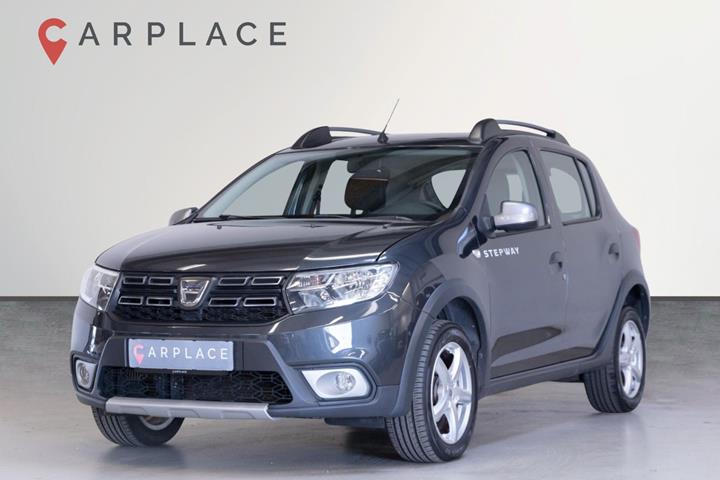 Grå Dacia Sandero Stepway fra 2017