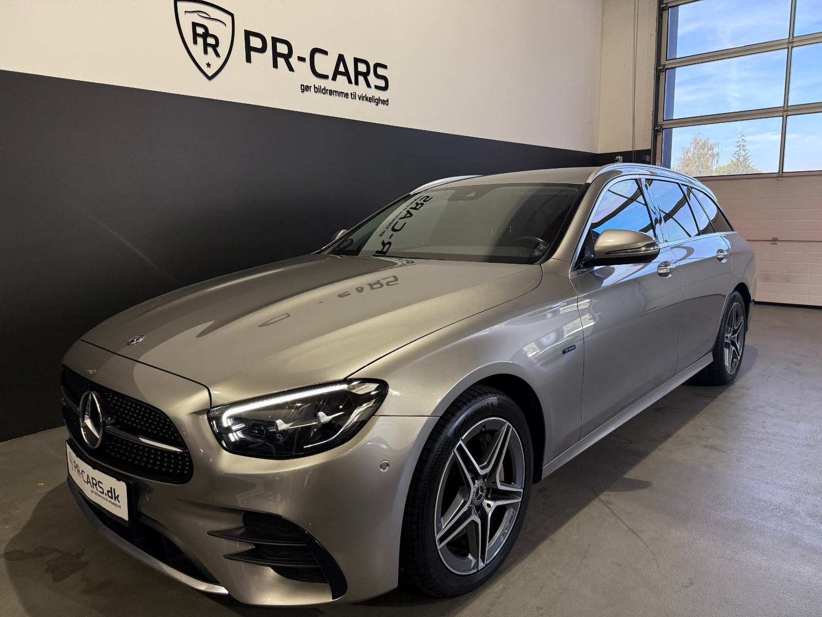 undefined Mercedes E300 de fra 2021