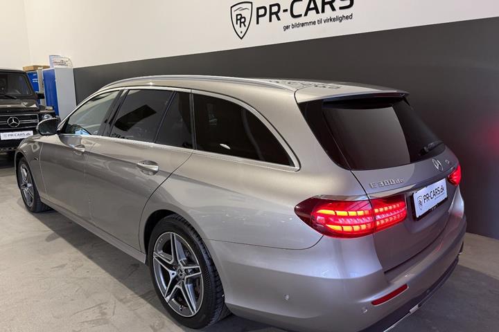 undefined Mercedes E300 de fra 2021