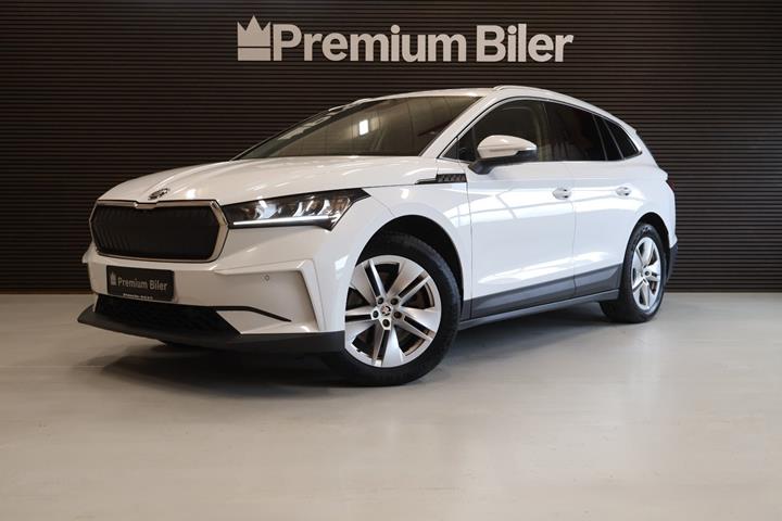 Hvid Skoda Enyaq fra 2022