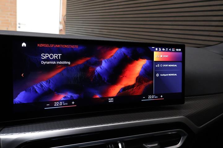 Hvid BMW i4 fra 2024