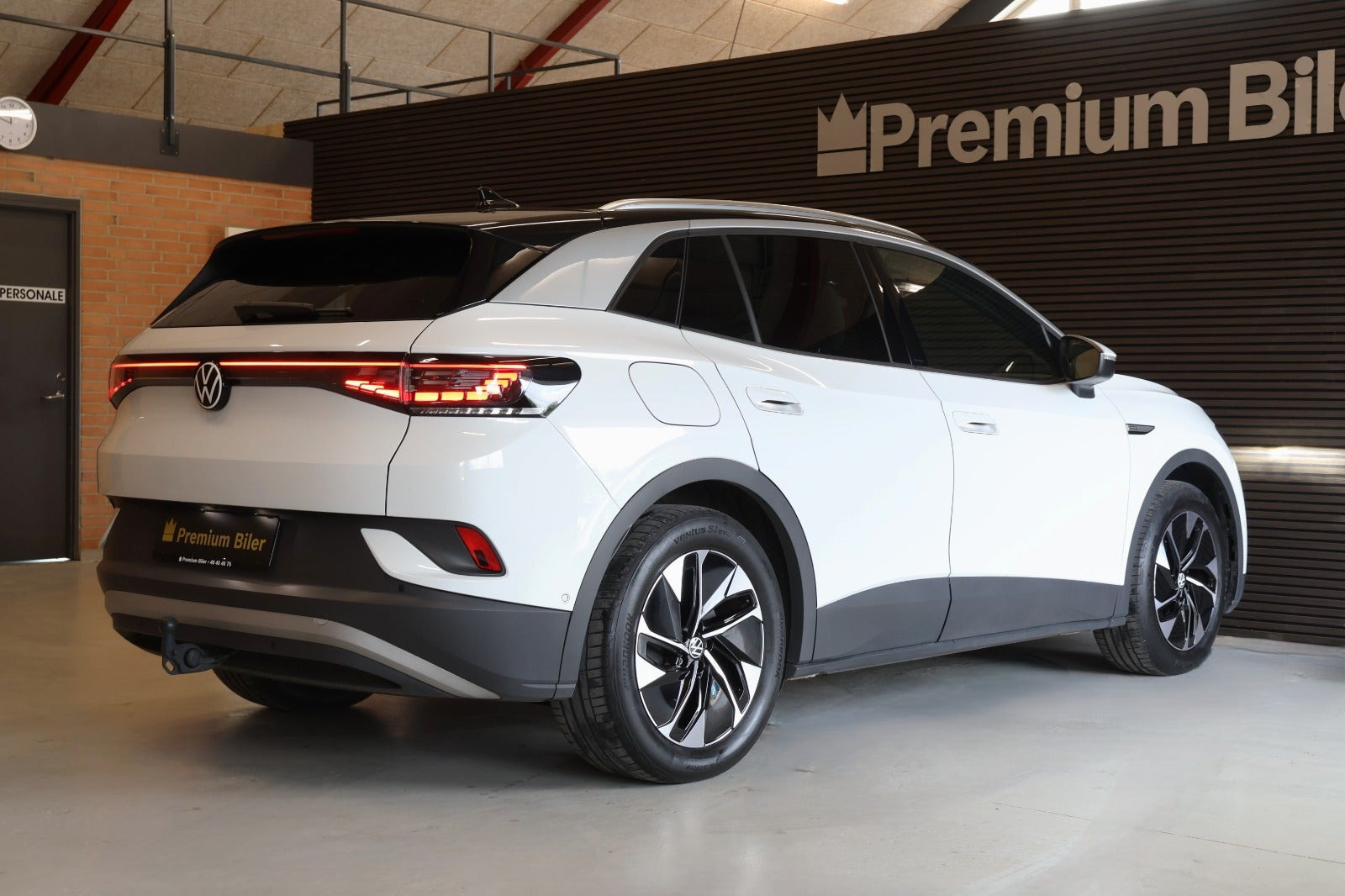Hvid VW ID.4 fra 2023