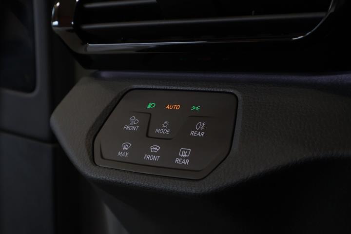Hvid VW ID.4 fra 2023