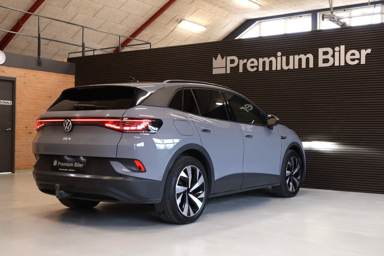 Grå VW ID.4 fra 2023