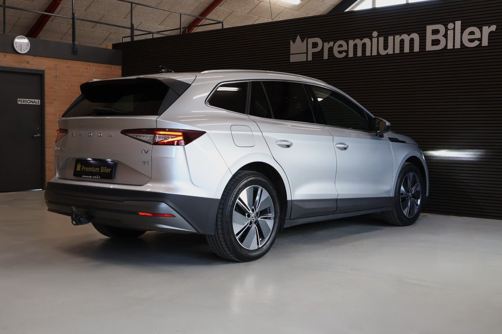 Sølv Skoda Enyaq fra 2023