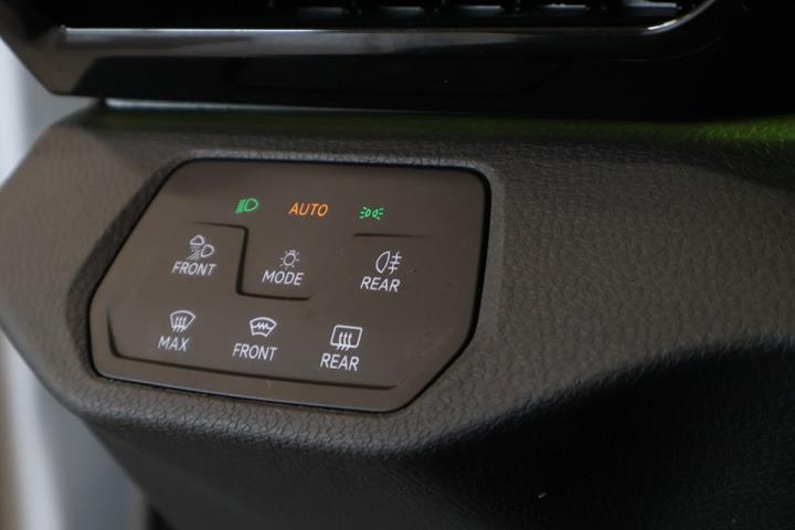 Hvid VW ID.4 fra 2023