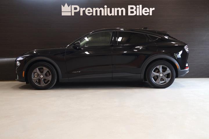 Sort Ford Mustang Mach-E fra 2022