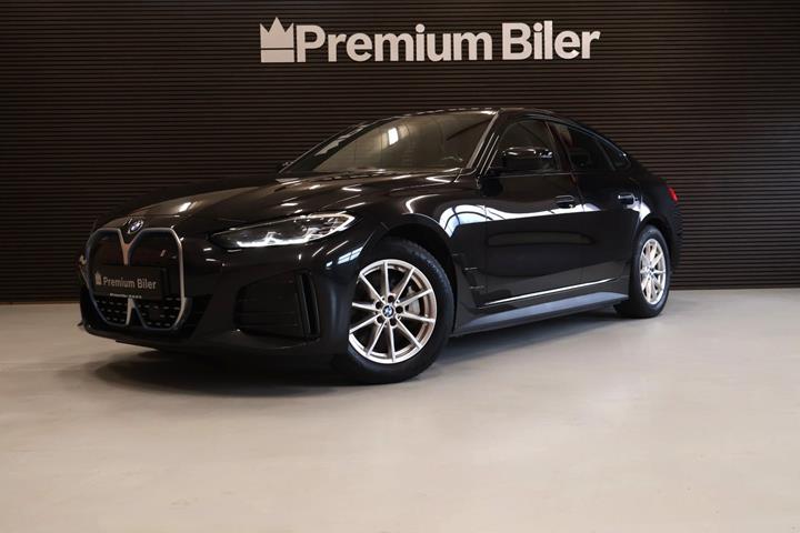 Sort BMW i4 fra 2024
