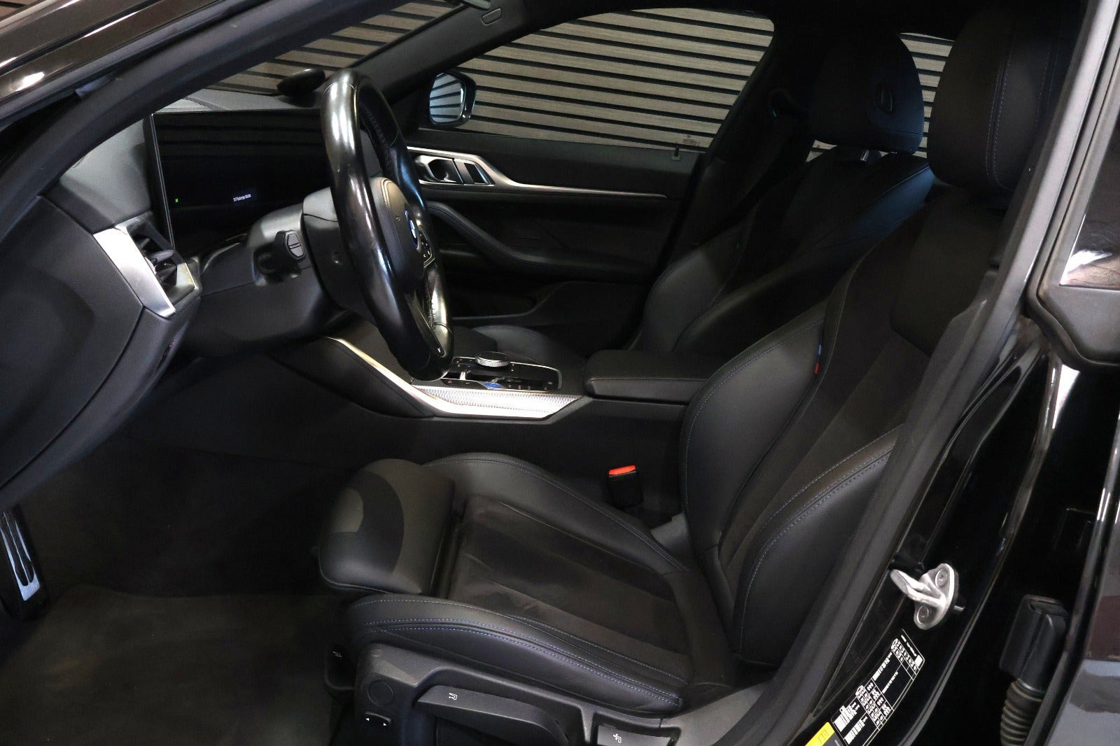 Sort BMW i4 fra 2024