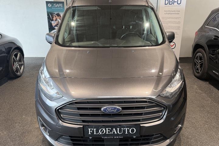 Grå Ford Transit Connect fra 2022