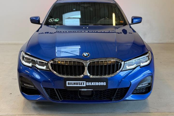 undefined BMW 330i fra 2019