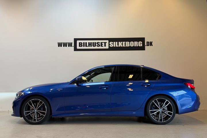 undefined BMW 330i fra 2019