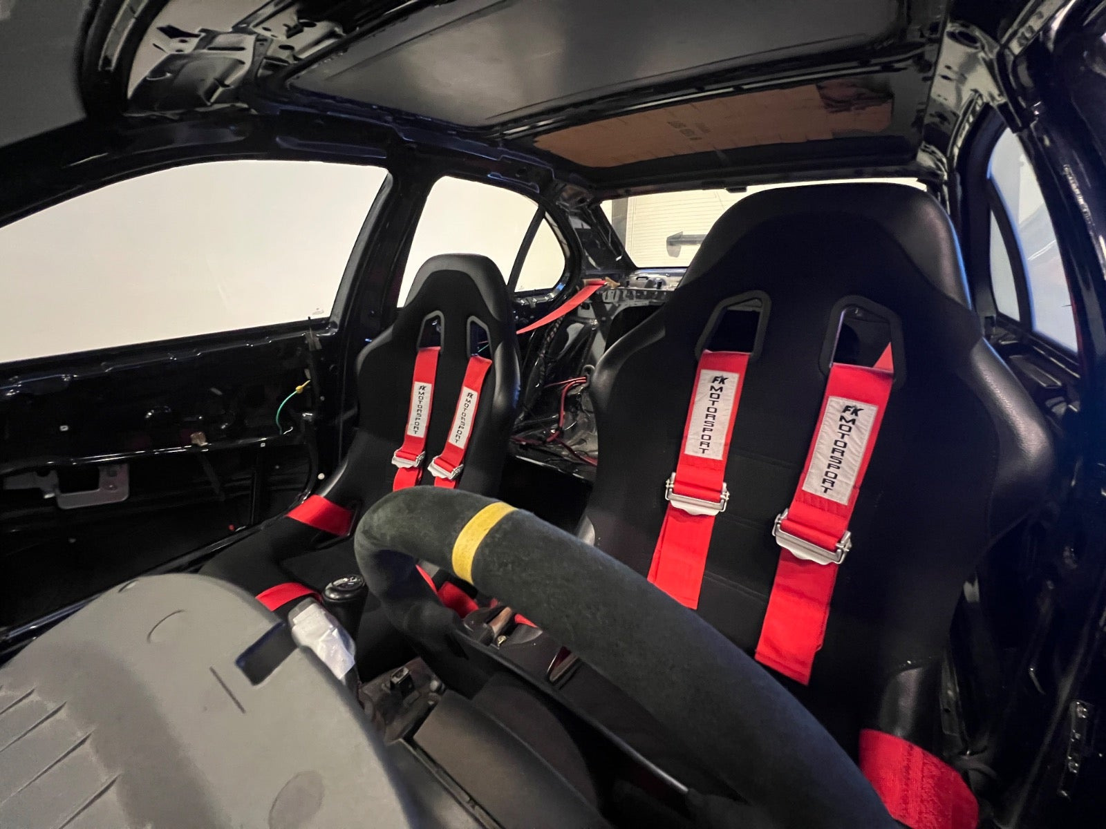 Sort BMW M5 fra 2000