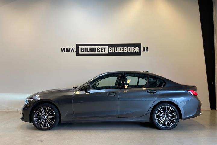 undefined BMW 320i fra 2020