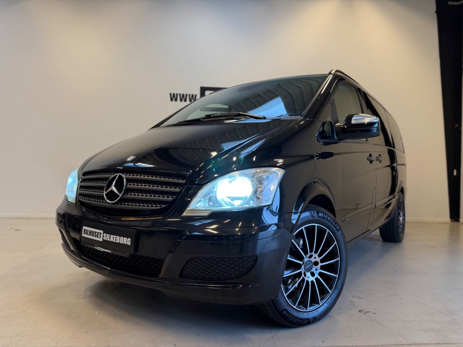 Grøn Mercedes Viano fra 2010