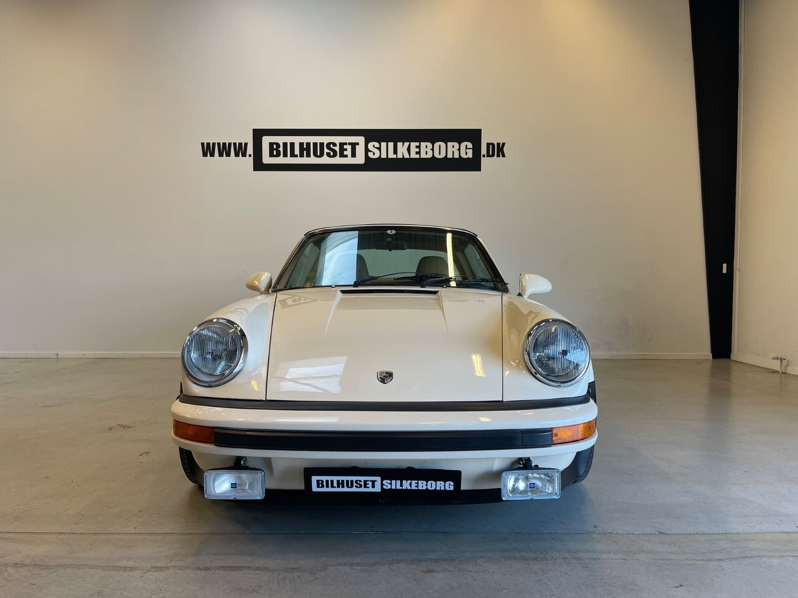Grøn Porsche 911 fra 1973