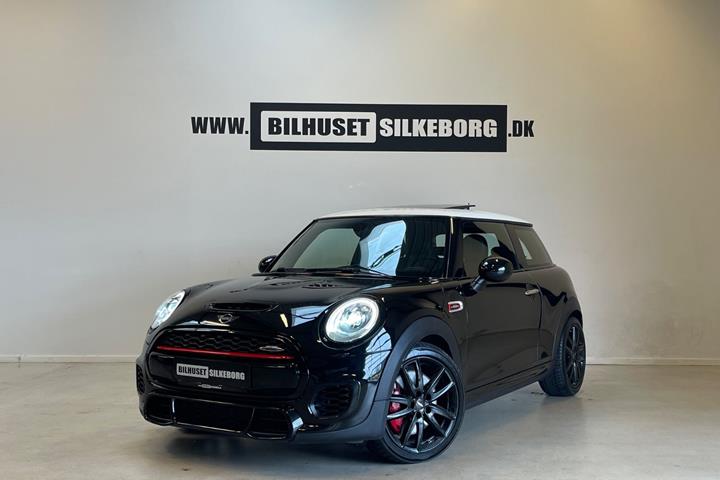 Hvid Mini Cooper S fra 2015