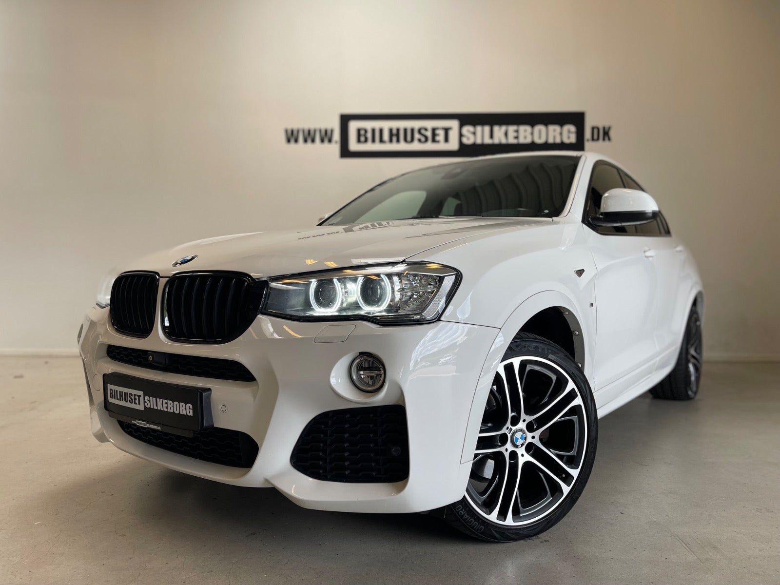 Sort BMW X4 fra 2015