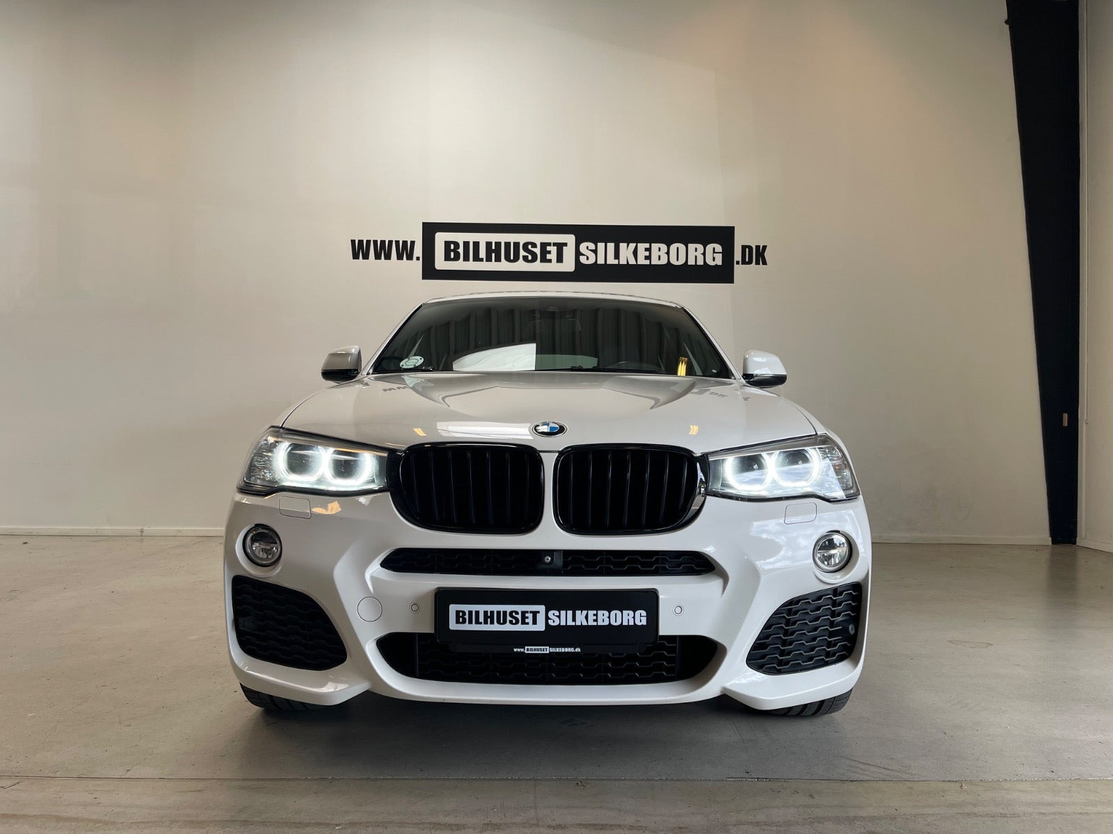 Sort BMW X4 fra 2015